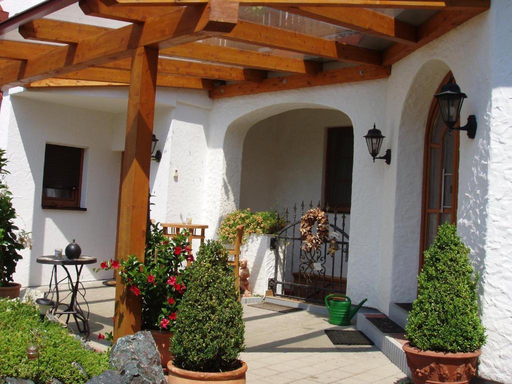 Hotel Garni Huegellandhof Neuhaus am Klausenbach Dış mekan fotoğraf
